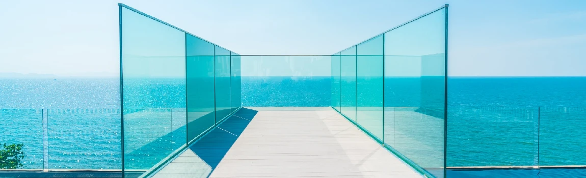 Customized Glass Pool Fence Repair Services in Port St. Lucie, FL